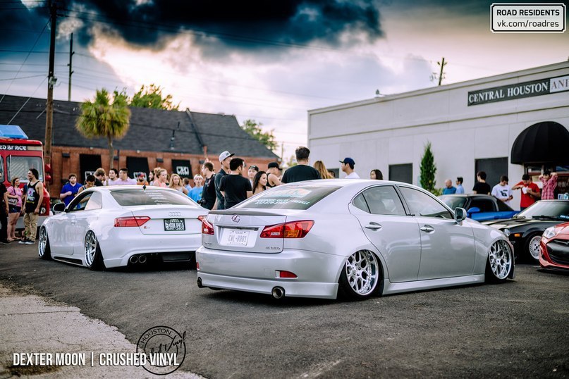 Audi S5 Coupe & Lexus IS 350