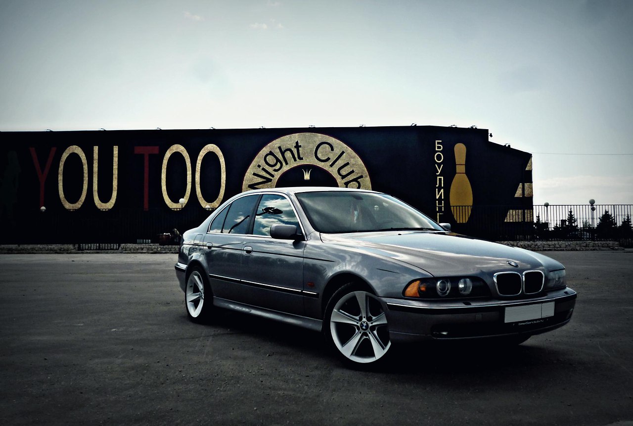 BMW 5 Series E39