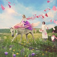 Канадский фотограф Шон ван Дел ведет проект the Drawing Hope. Он берет рисунки детей, мечтающих о ... - 8