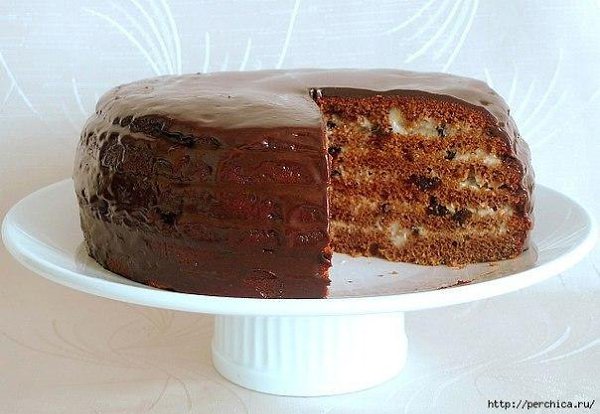 Готовим в мультиварке - шоколадный медовик с черносливом.Этот торт я испекла по мотивам медовика из ...