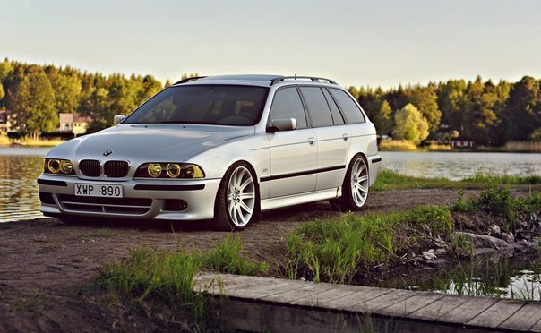 BMW e39 Touring бокс