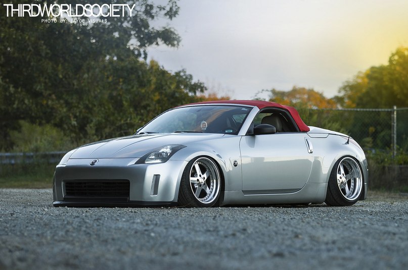 Nissan Fairlady Z Roadster. - 2