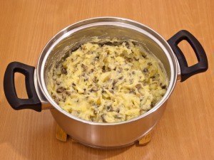 Куриные ножки в мешочке.Ингредиенты500 г слоеного теста (пресного или дрожжевого)600 г (6 штук) ... - 3