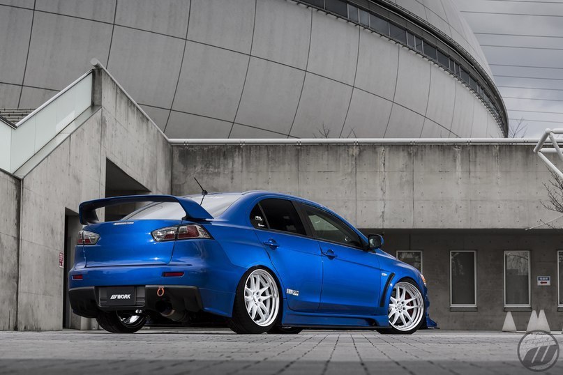 Mitsubishi Lancer Evolution X. - 5