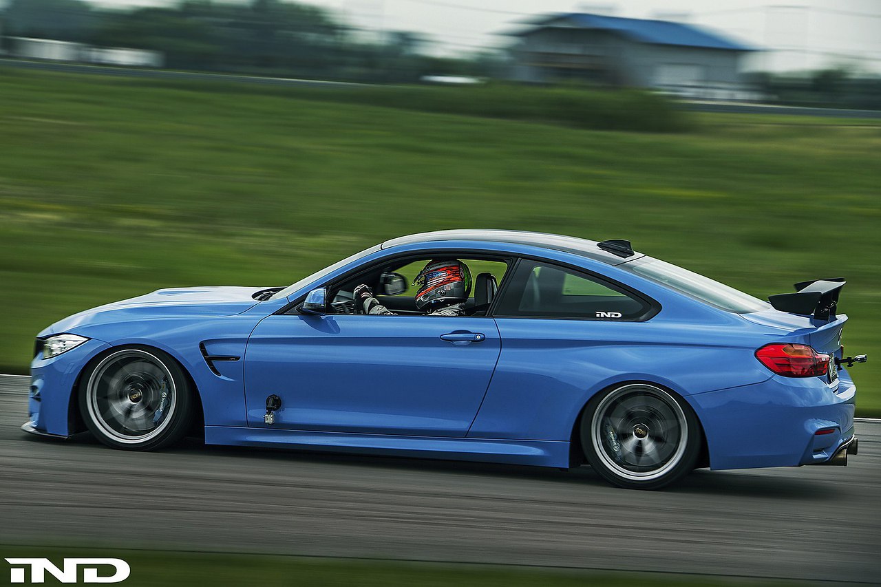 BMW m4 - 2