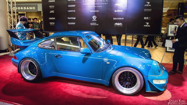 RWB Porsche 964