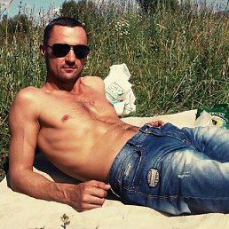 ������, ������, 44 ����