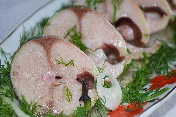 В таком маринаде скумбрия не уступает по вкусу красной рыбе.Состав:- Скумбрия (замороженная, ...