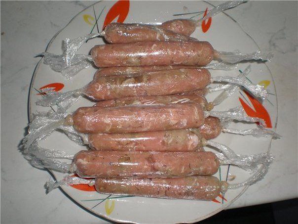Диетические сосиски - вкуснятина и только).Сосиски я очень люблю, но магазинные покупать стараюсь ...