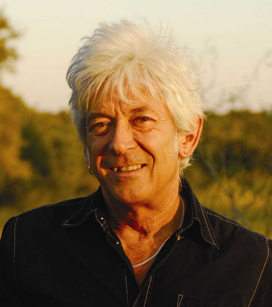     : 12  1945     (Ian McLagan) -  ...