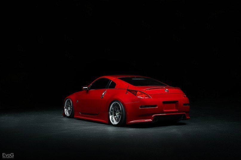 Nissan 350Z. - 8