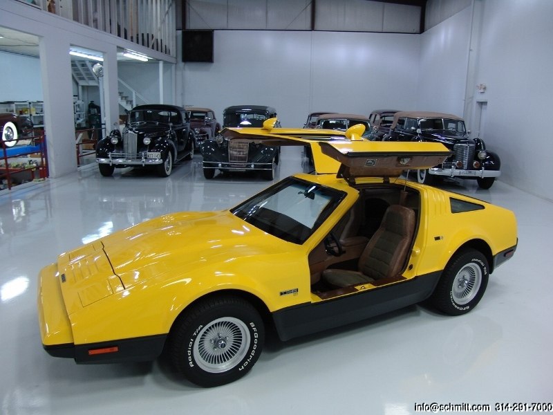 1975 BRICKLIN SV-1 GULLWING COUPE - 6