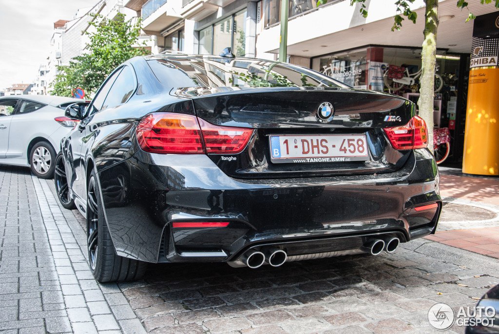 BMW M4 F82 - 2