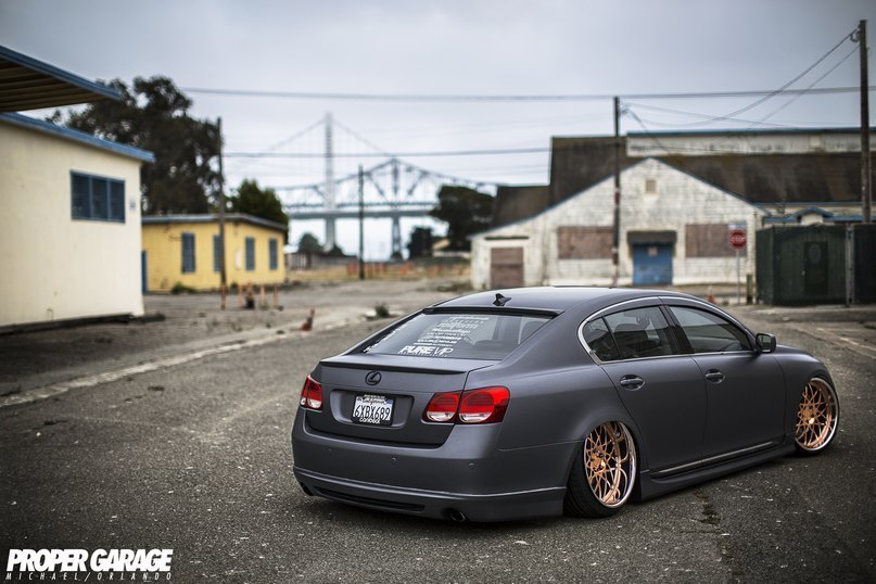 Lexus GS. - 3