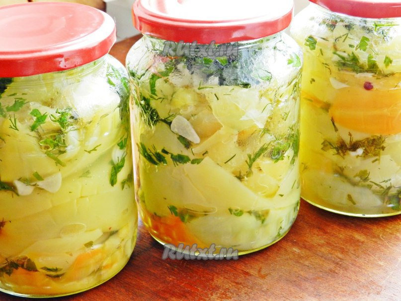 Маринованный болгарский перец на зиму.Для приготовления маринованного перца на зиму понадобится:5 кг ...