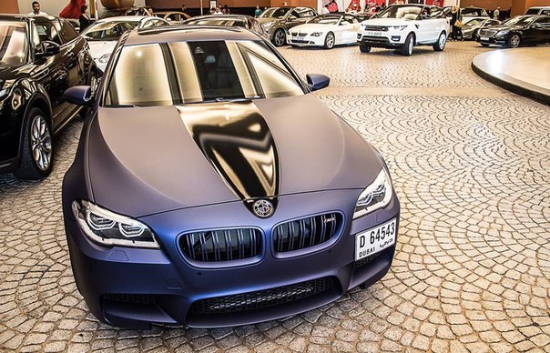 BMW M5 F10