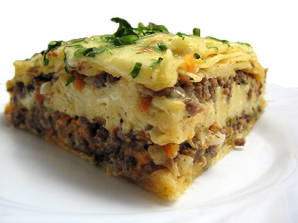 Мясной пирог из тонкого лаваша.Быстрый пирог из лаваша (и тесто ставить не надо!) Пирог получается ...