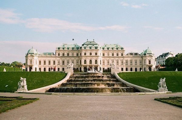 , .#@travel.blog - 2