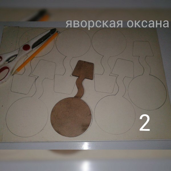 Денежный магнитик на холодильник МК.Нам понадобится:КартонЗаготовка из фанеры или образец ... - 3