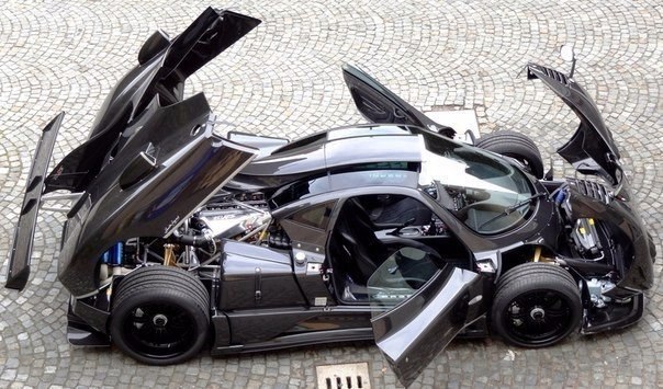 Pagani Zonda 760RS.