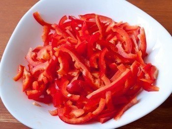 Вкуснятина: курица стир-фрай с кисло-сладком соусе.Ингредиенты на 6 порций:800 г куриного филе ... - 2