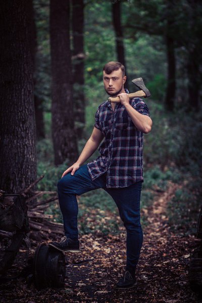 :  ) - Alexey Tymoschyk, 32 ,  