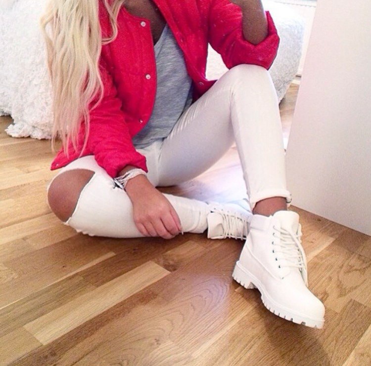  ""  Timberlands. ! - 2