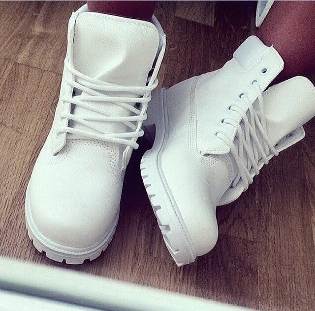  ""  Timberlands. ! - 4