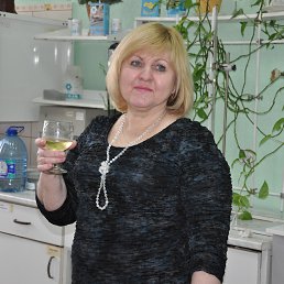 Ирина, 63, Соледар