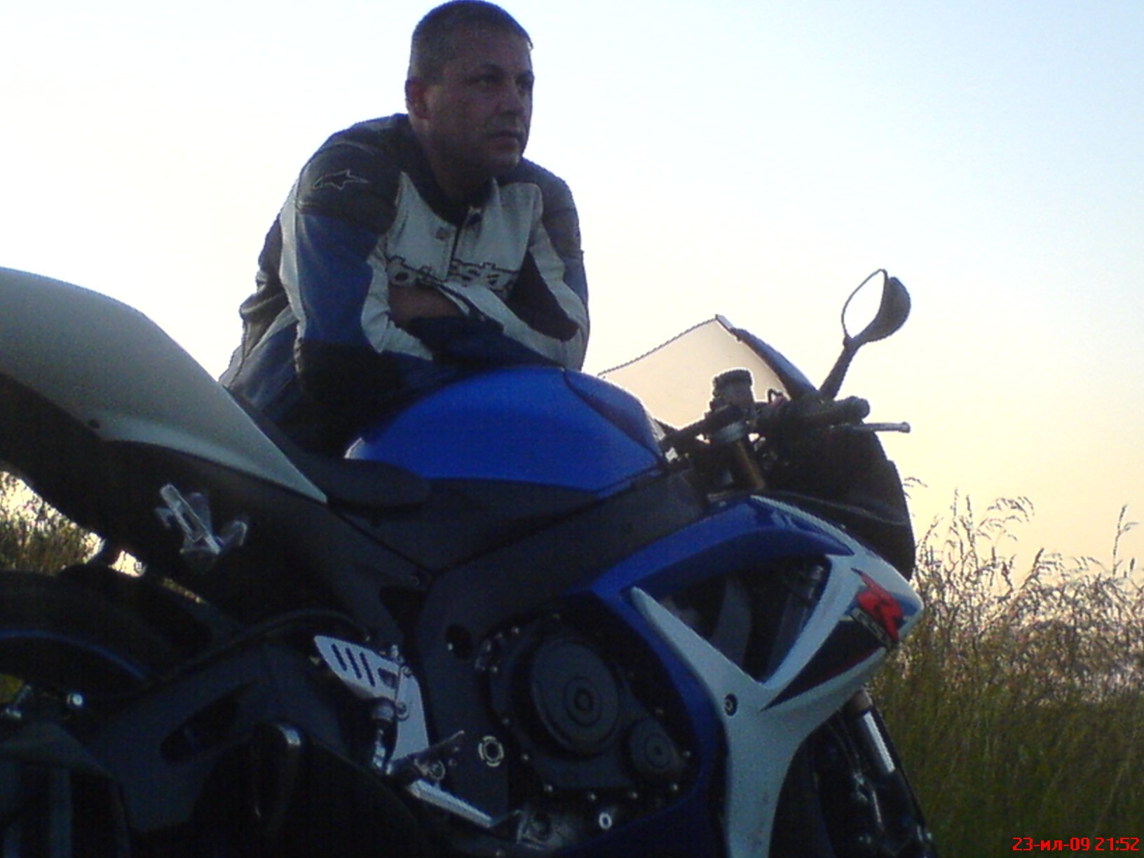 ����� - 17 ������� 2015 � 05:52 - 2