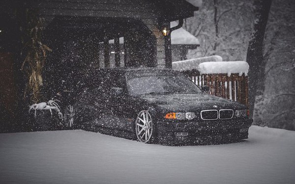 BMW E38