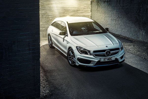 2015 AMG CLA 45 Shooting Brake UK-spec X117