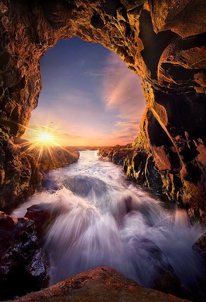  Marc Adamus.