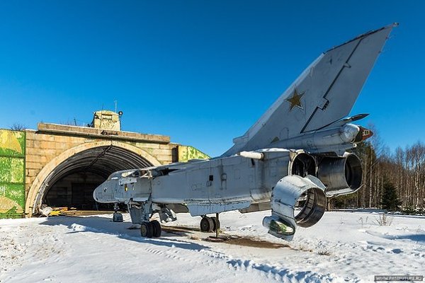 Аэродром в поселке Сиверский.Помимо парадного Пулково и нескольких военных аэропортов в окрестностях ... - 4