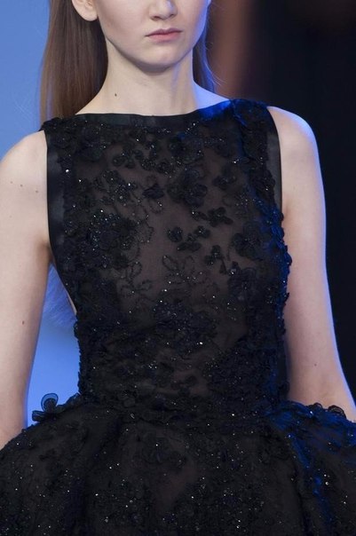 Elie Saab - 2