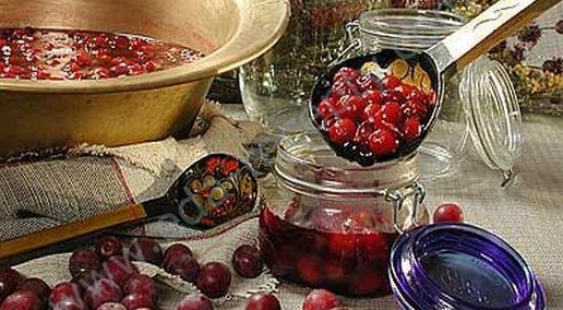 Варенье из боярышника. Боярышник – лекарственное растение. Так что варенье из боярышника - лакомство ...