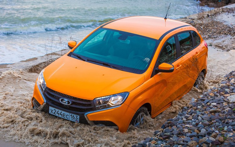  Lada XRAY    60  