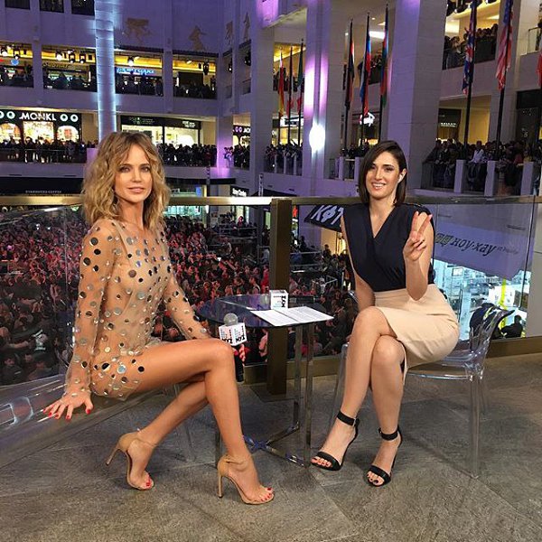 ����� �� ��������! @rita4e @muztv #glukoza #walkofshame #SS16 #walkofshamemoscow #WoSMoscow ...