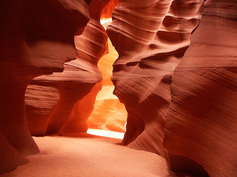   (. Antelope Canyon) -   ,   ...