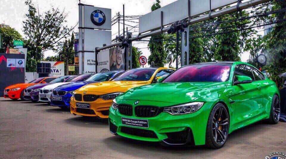 BMW M4 F82.      ...