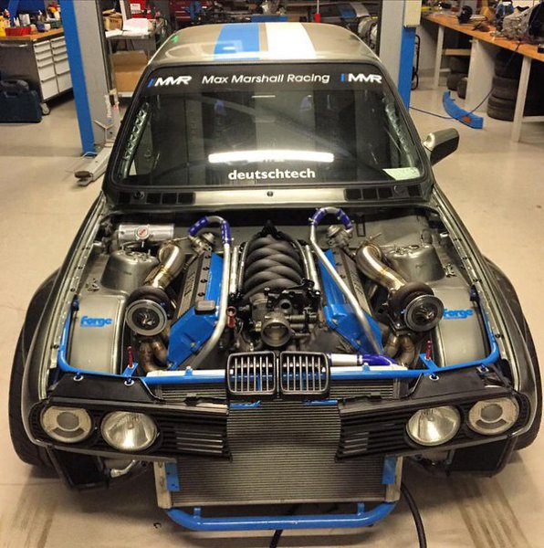  | BMW - 18  2015  04:14