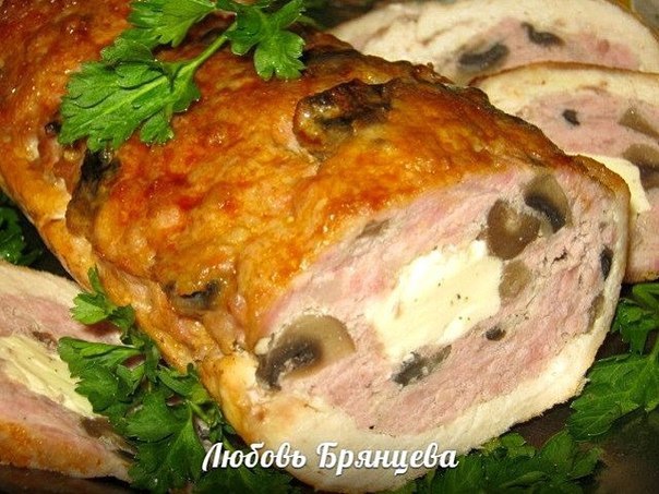 РУЛЕТ «БАНКЕТНЫЙ» С ГРИБАМИ И СЫРОМ.Такой рулет украсит стол любого банкета. Я готовила его в ...
