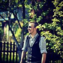 I ME)))    
