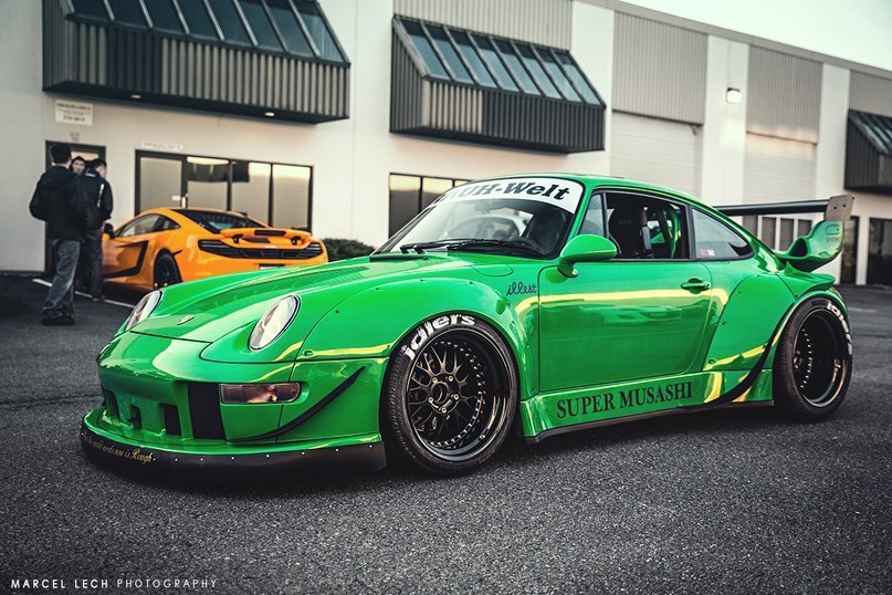 Porsche 911 RWB - 9
