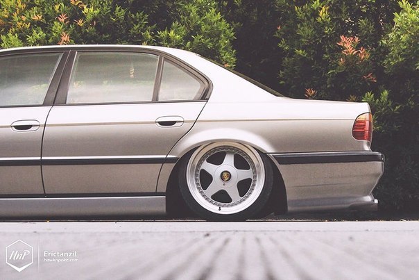 BMW 7 Series E38 - 6