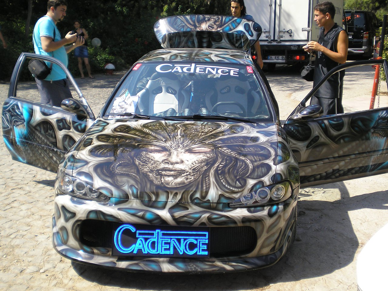 Honda Civic -     Cadense