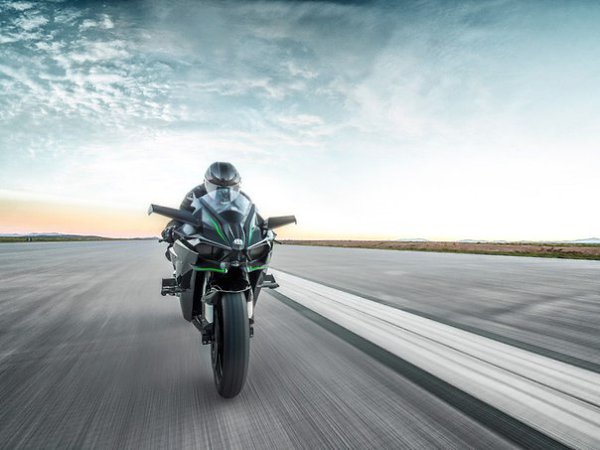 Kawasaki Ninja H2R - 8