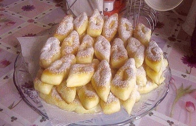 ВЕРГУНЫ "ПОЛТАВСКИЕ". Пышные, вкусные вергуны, готовятся быстро и так же быстро съедаются. ...