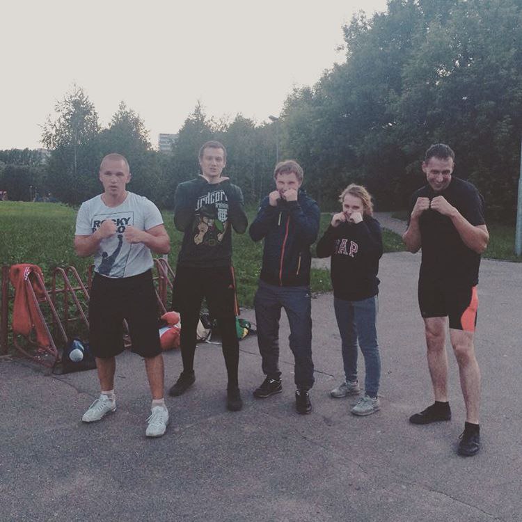 Город Москва! Друзья! BabushBox продолжает тренироваться на свежем воздухе и приглашает всех ...