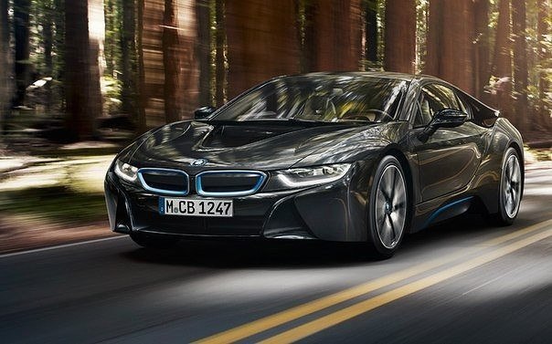   BMW i8